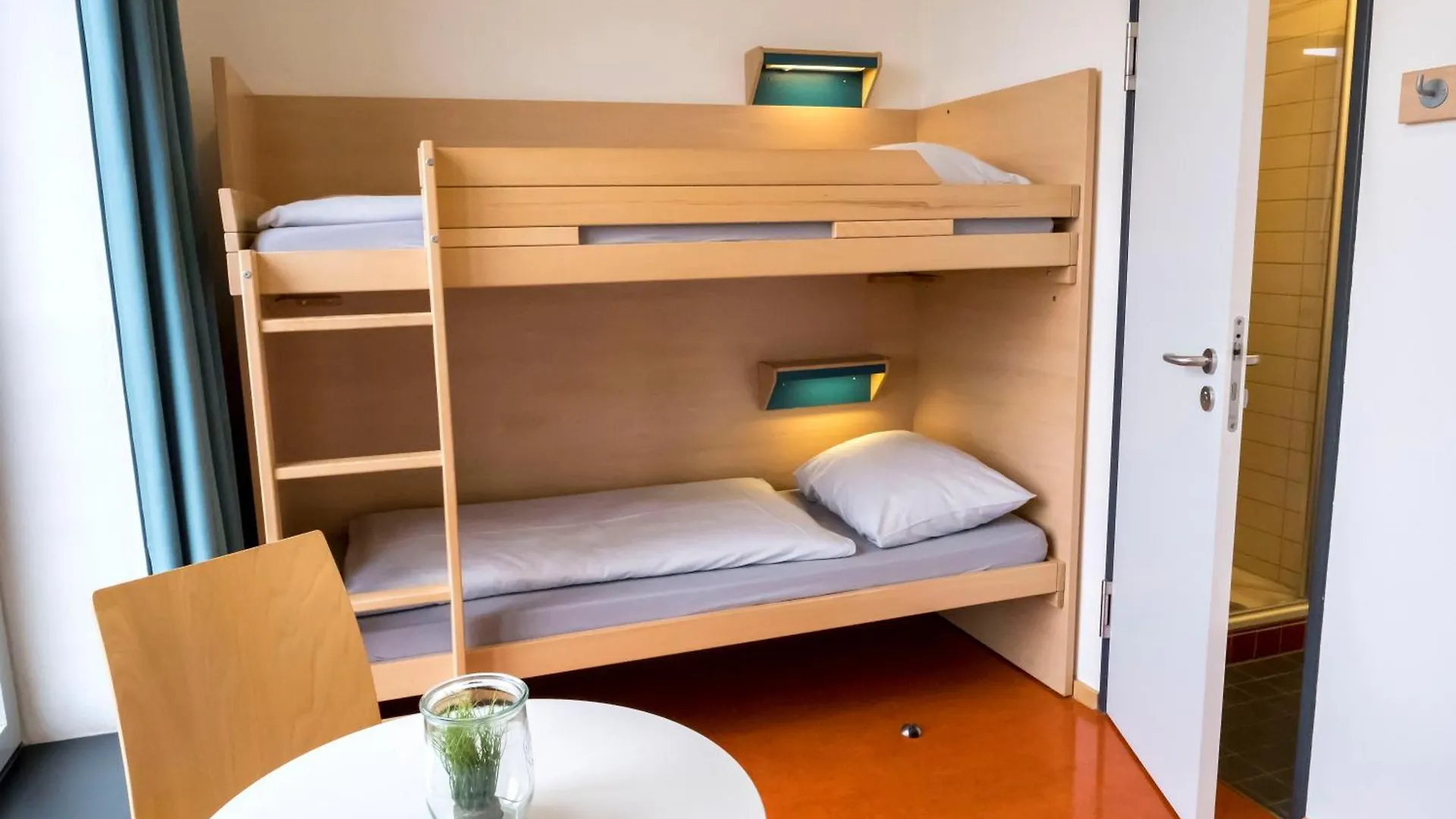 Hostel Jugendherberge Hamburg Horner Rennbahn